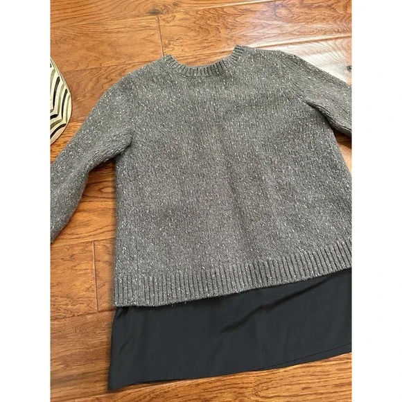 Club Monaco Women's Sweater split back Gray Retail $169 XS 38% Wool - Picture 4 of 10